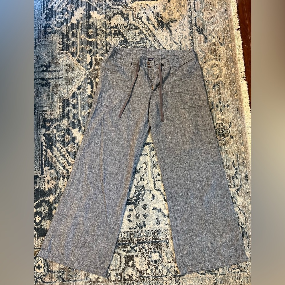 Patagonia wide legged cotton pants with drawstring.